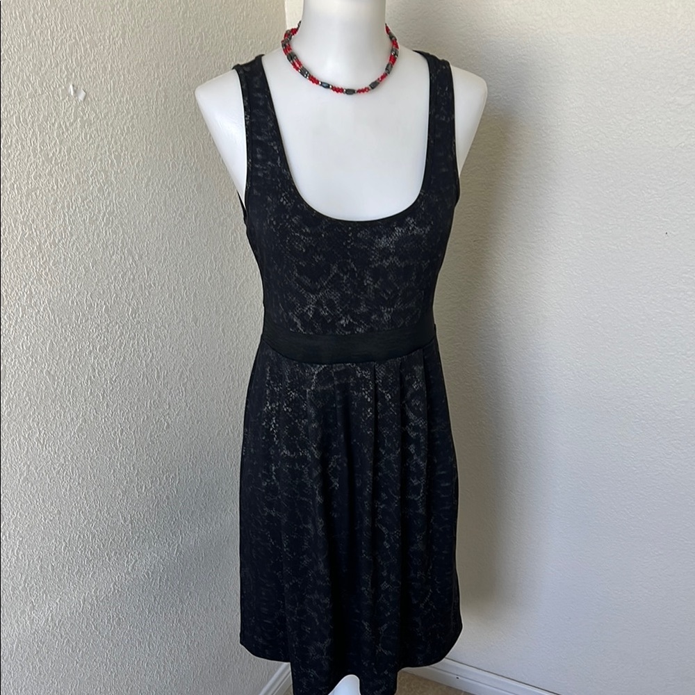 Express LBD, stretchy! Xs